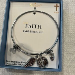 Faith hope love adjustable bangle.New.Fine stainless steel